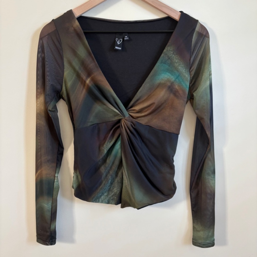 Windsor Abstract Mesh Twist Front Long Sleeve V-Neck Top Green Brown Medium